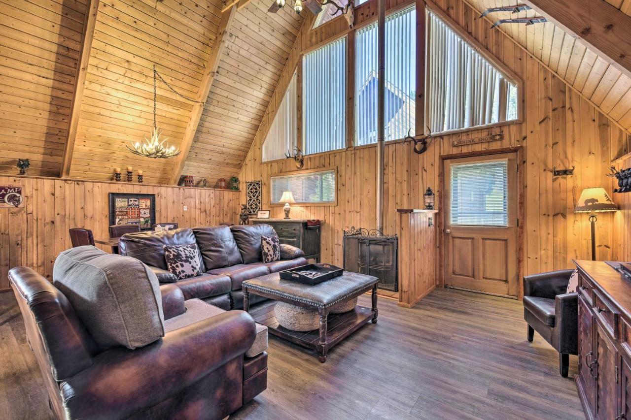 Ski-Inandski-Out Red River Cabin With Mtn Views! ภายนอก รูปภาพ
